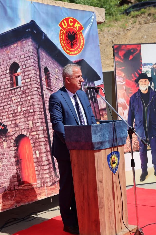 Shaip Kadriaj: “Në balotazh për Suharekën, mbështetja ime i takon Bali Muharremajt!”